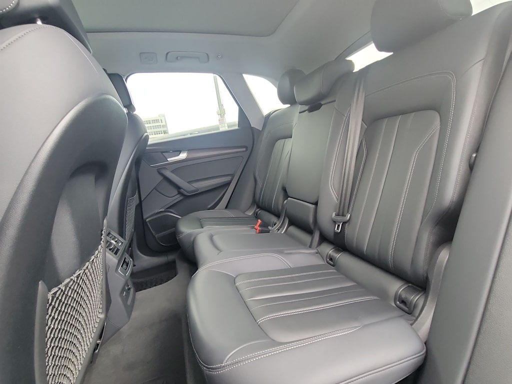 Thumbnail: 2024 Audi Q5 - 13
