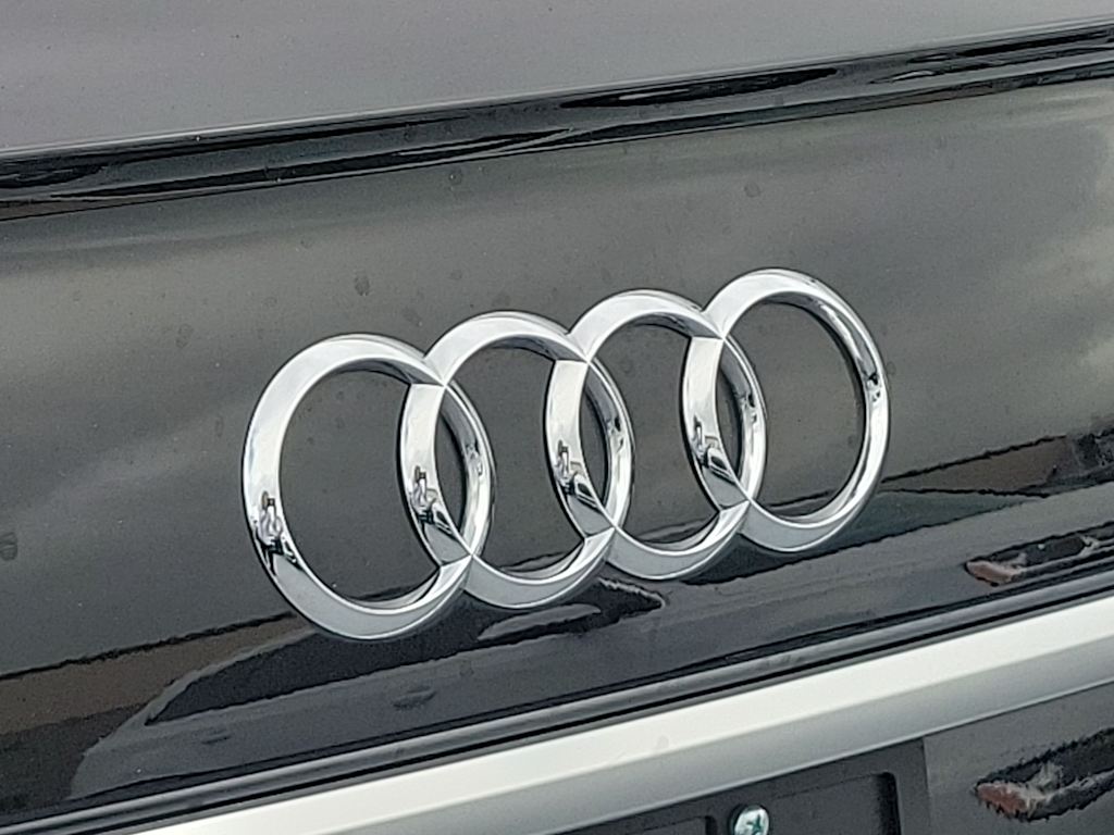 Thumbnail: 2024 Audi Q5 - 7