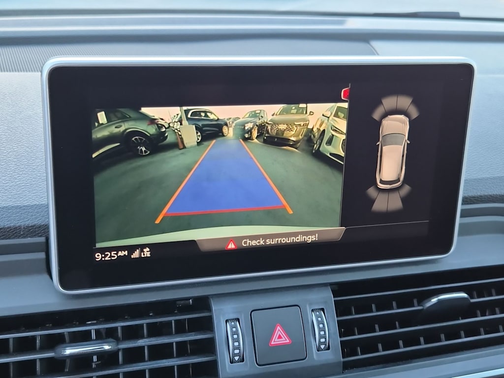 Thumbnail: 2019 Audi Q5 - 15