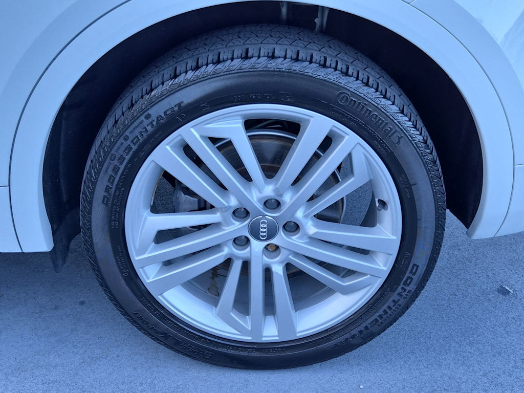 Thumbnail: 2019 Audi Q5 - 8