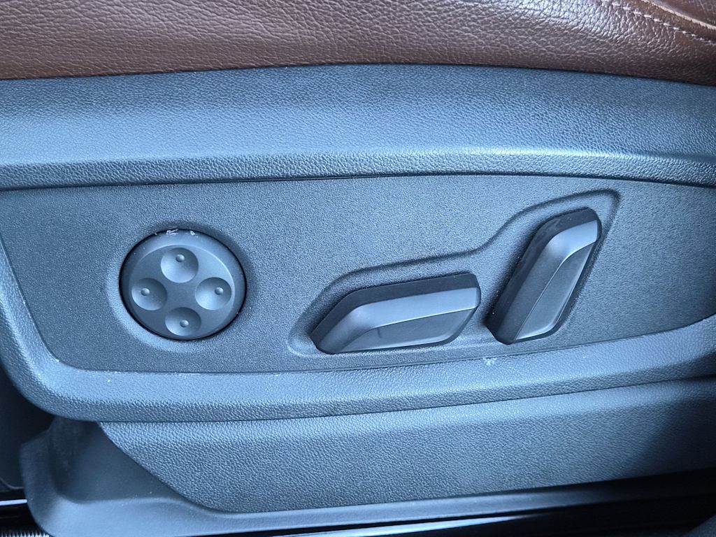 Thumbnail: 2019 Audi Q5 - 23