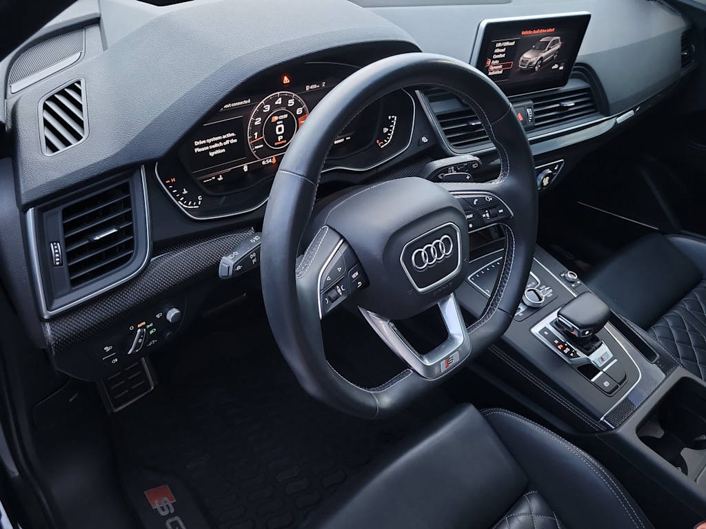 Thumbnail: 2020 Audi SQ5 - 2