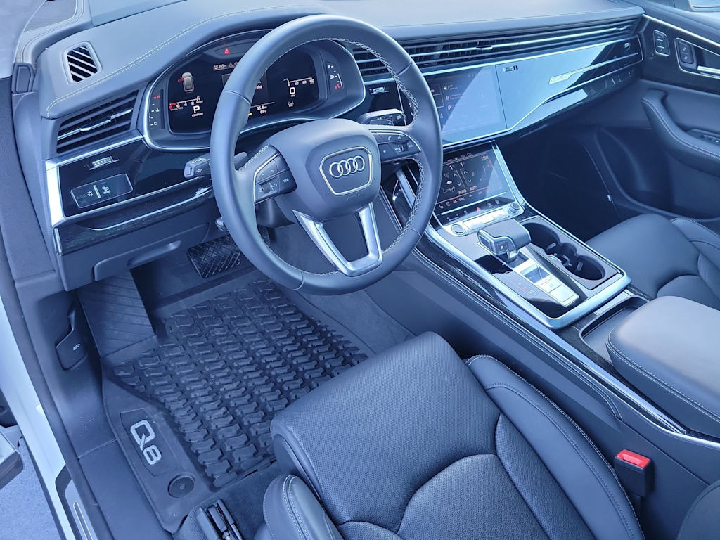 Thumbnail: 2024 Audi Q8 - 2