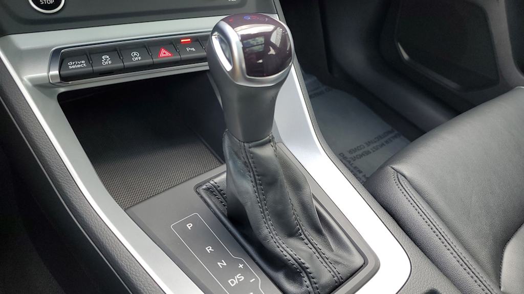 Thumbnail: 2023 Audi Q3 - 34