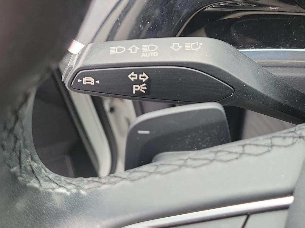 Thumbnail: 2023 Audi Q3 - 31
