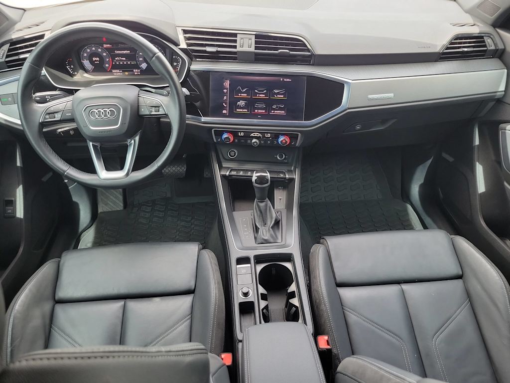 Thumbnail: 2021 Audi Q3 - 9