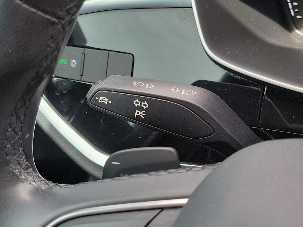 Thumbnail: 2021 Audi Q3 - 32