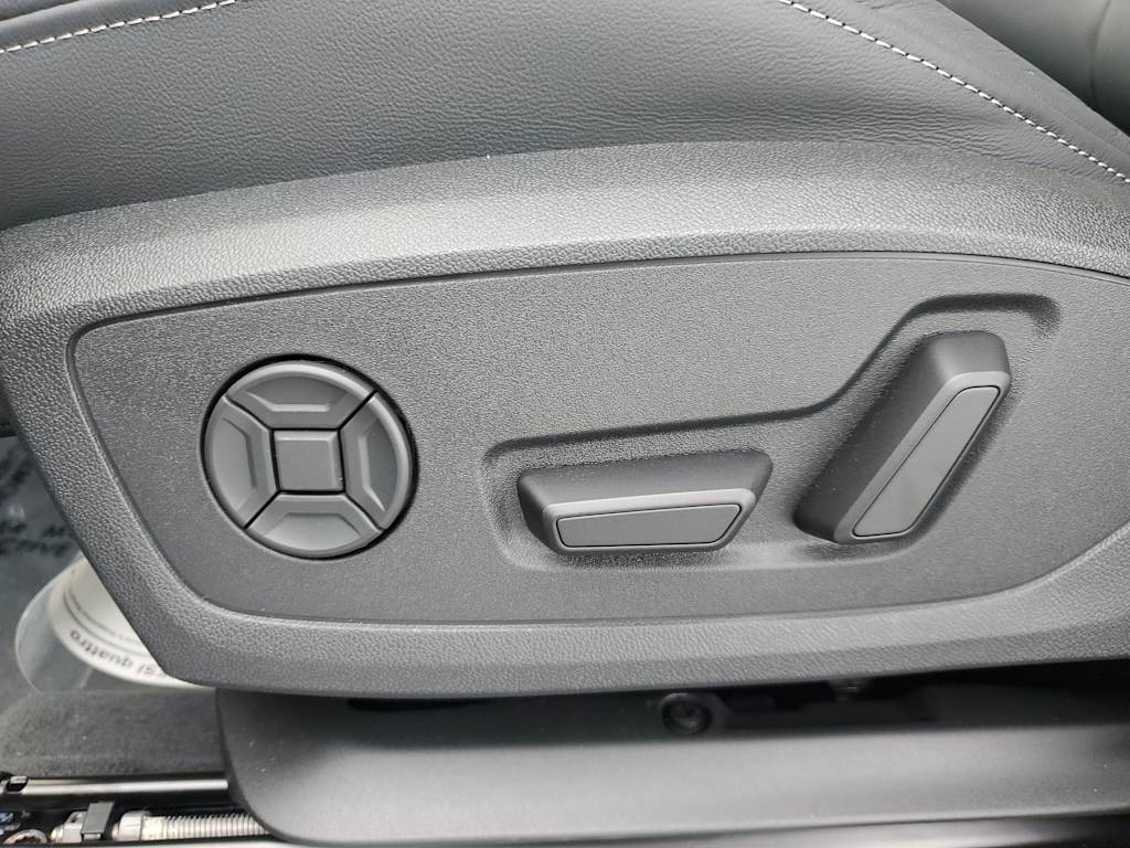 Thumbnail: 2025 Audi Q3 - 20