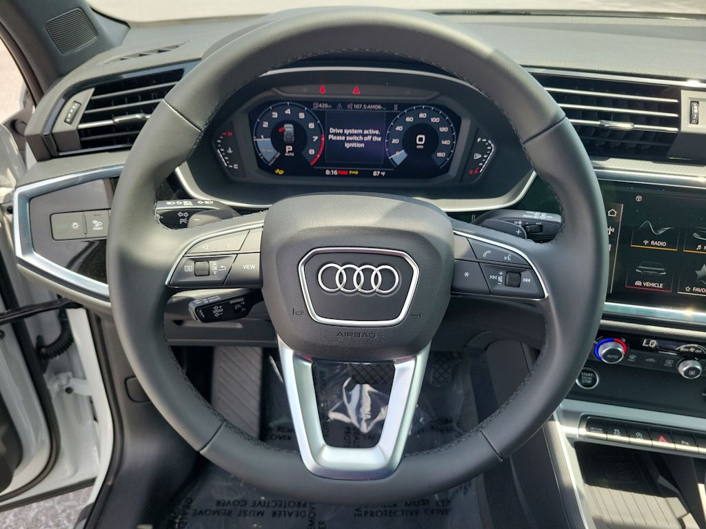 Thumbnail: 2025 Audi Q3 - 13