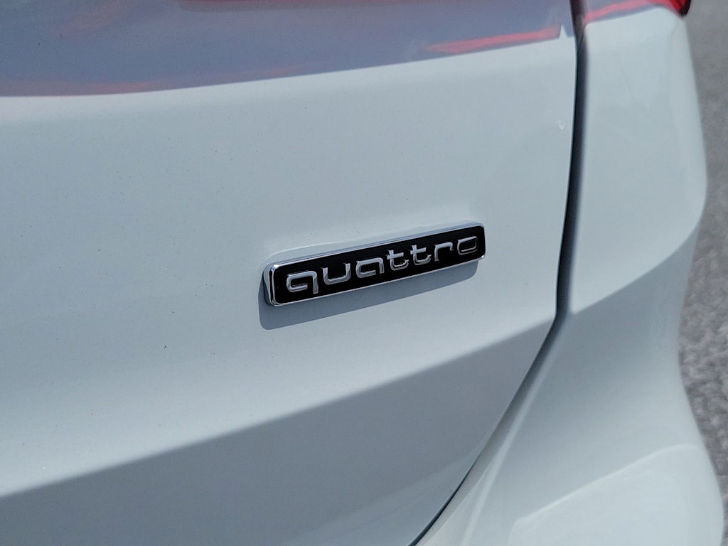 Thumbnail: 2025 Audi Q3 - 20