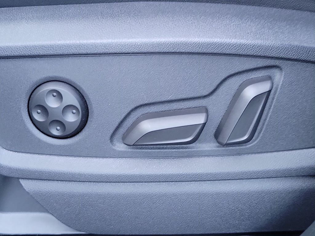 Thumbnail: 2024 Audi Q5 - 25