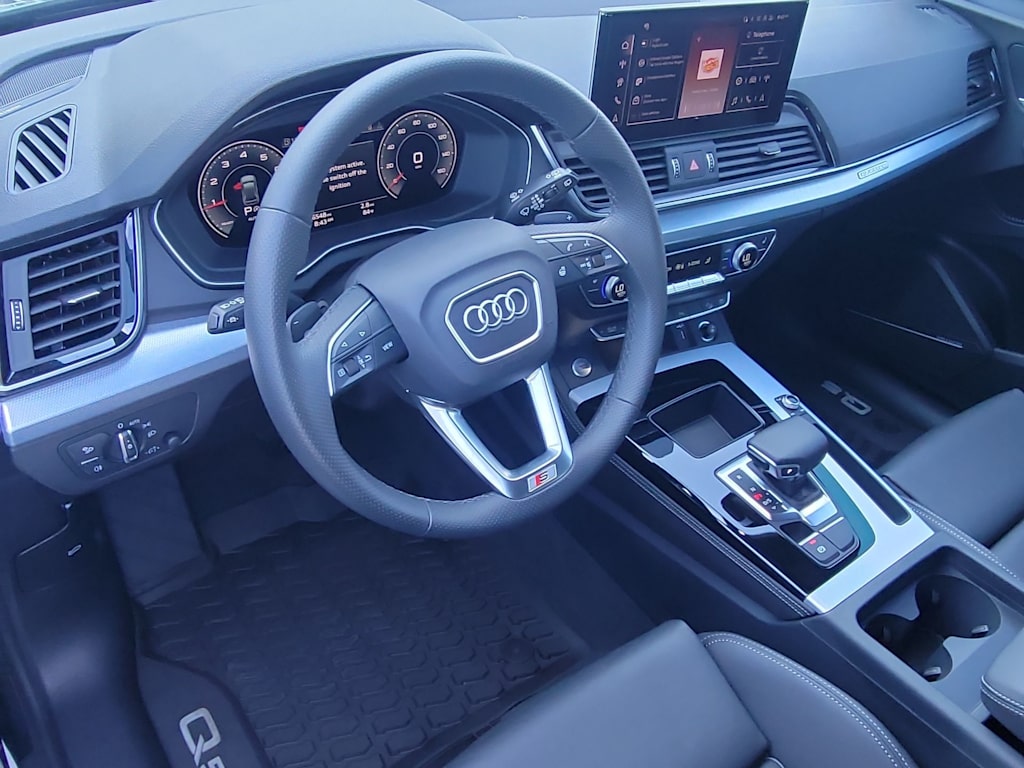 Thumbnail: 2024 Audi Q5 - 2