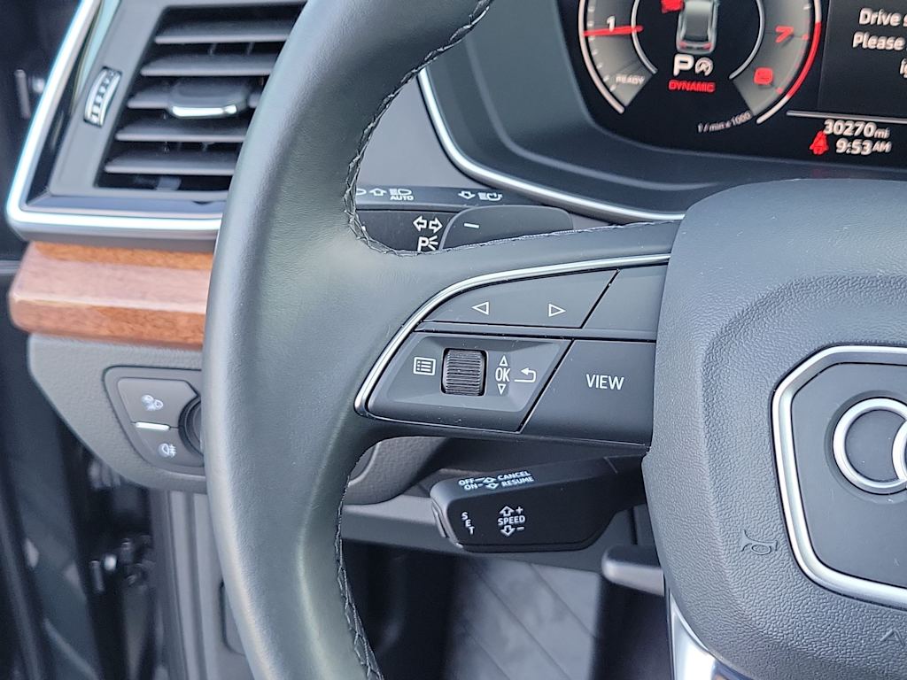 Thumbnail: 2022 Audi Q5 - 24