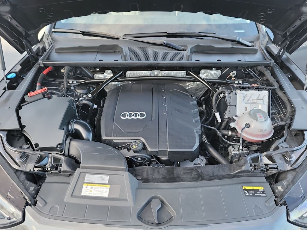 Thumbnail: 2022 Audi Q5 - 9