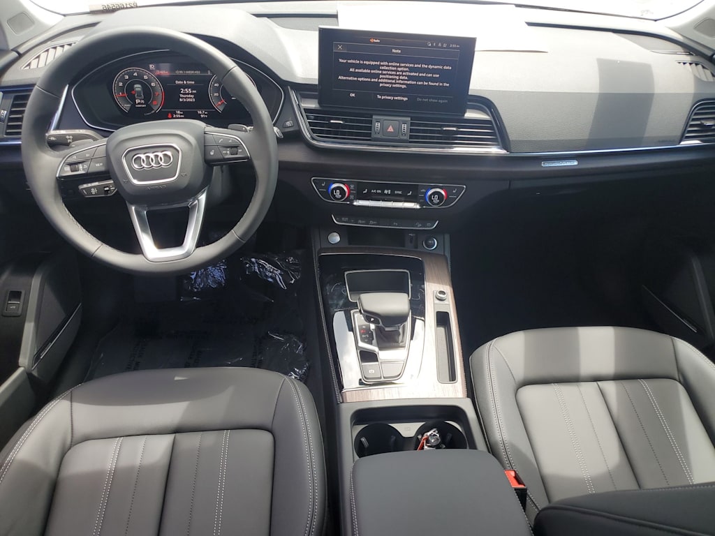 Thumbnail: 2023 Audi Q5 - 10