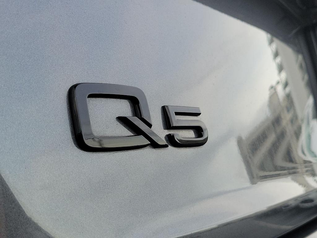 Thumbnail: 2022 Audi Q5 - 23