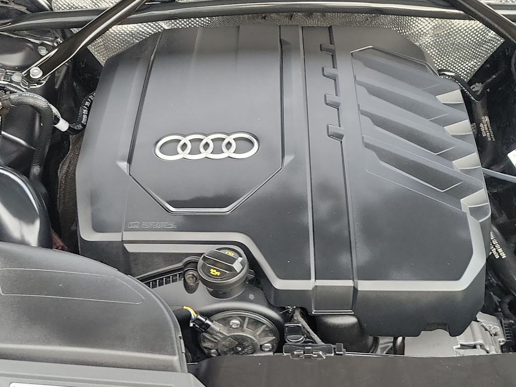 Thumbnail: 2022 Audi Q5 - 9