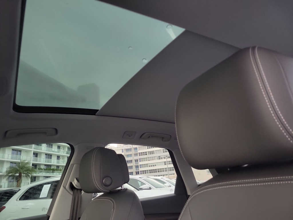 Thumbnail: 2022 Audi Q5 - 25