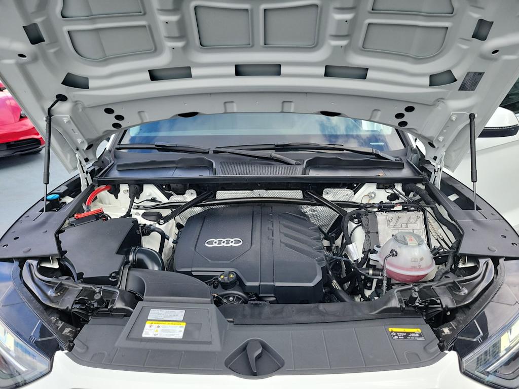 Thumbnail: 2023 Audi Q5 - 9
