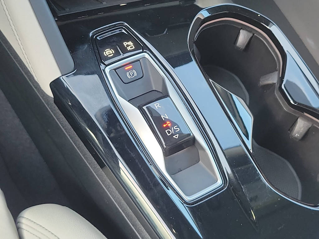 Thumbnail: 2025 Audi Q5 - 16