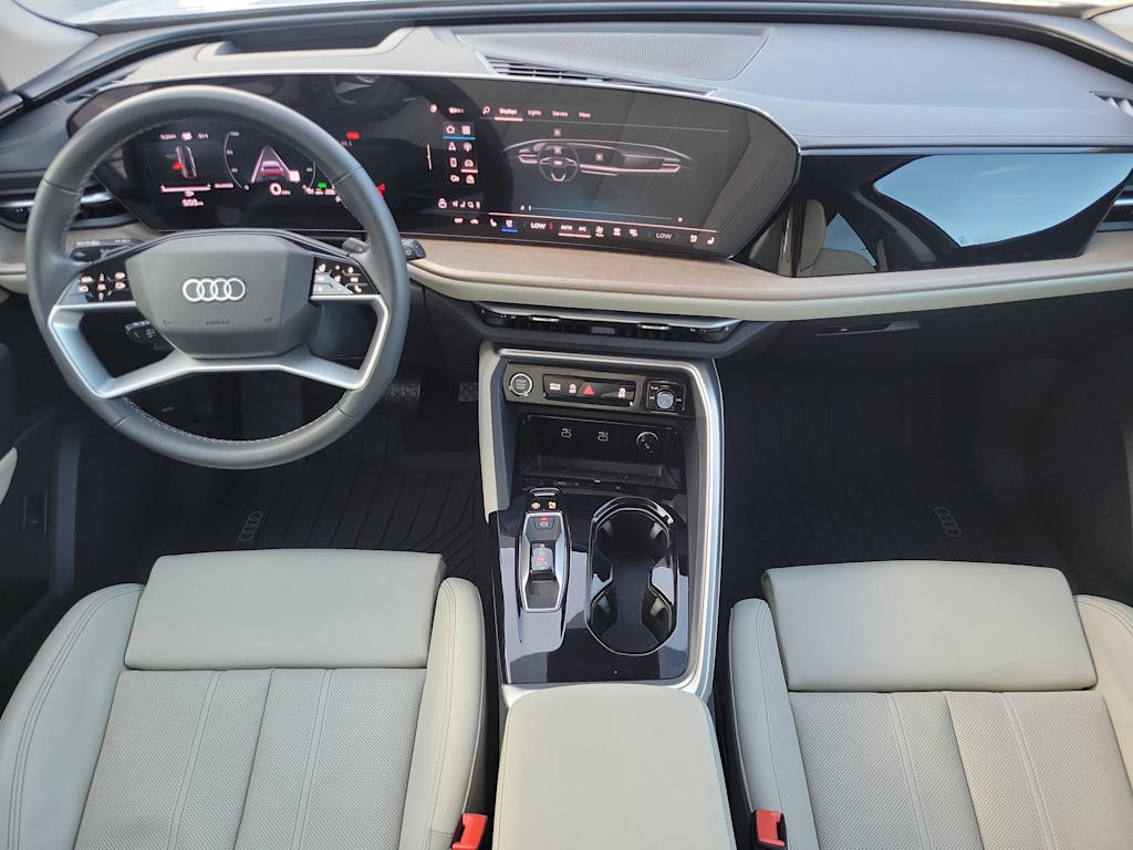 Thumbnail: 2025 Audi Q5 - 10