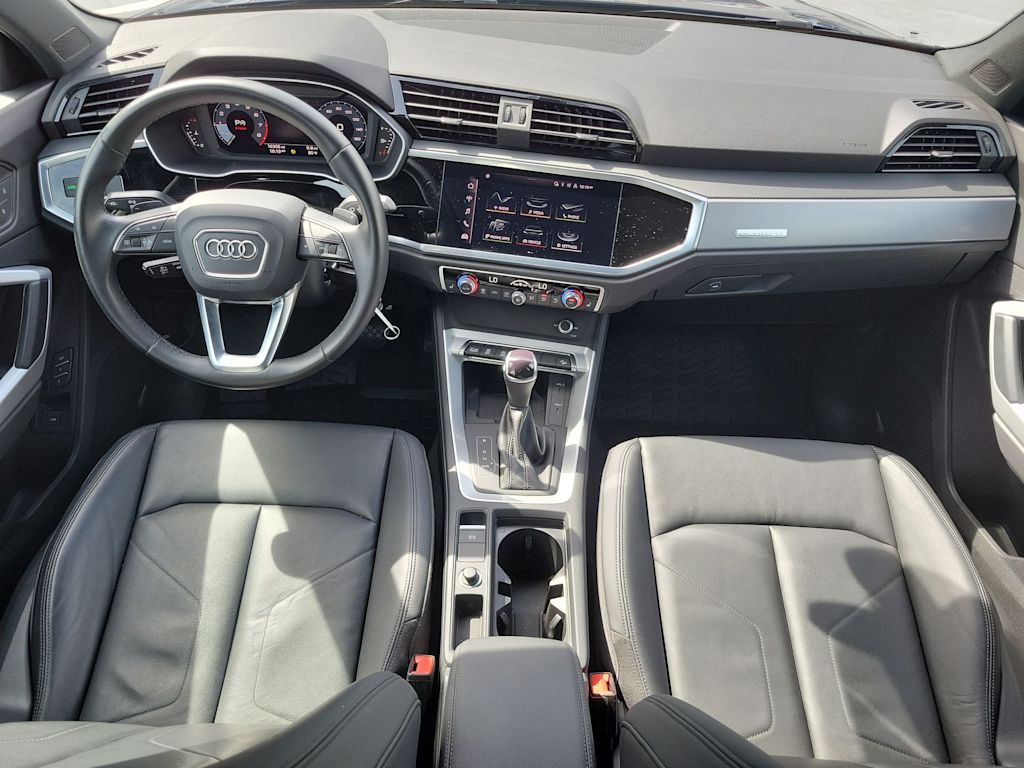 Thumbnail: 2022 Audi Q3 - 9