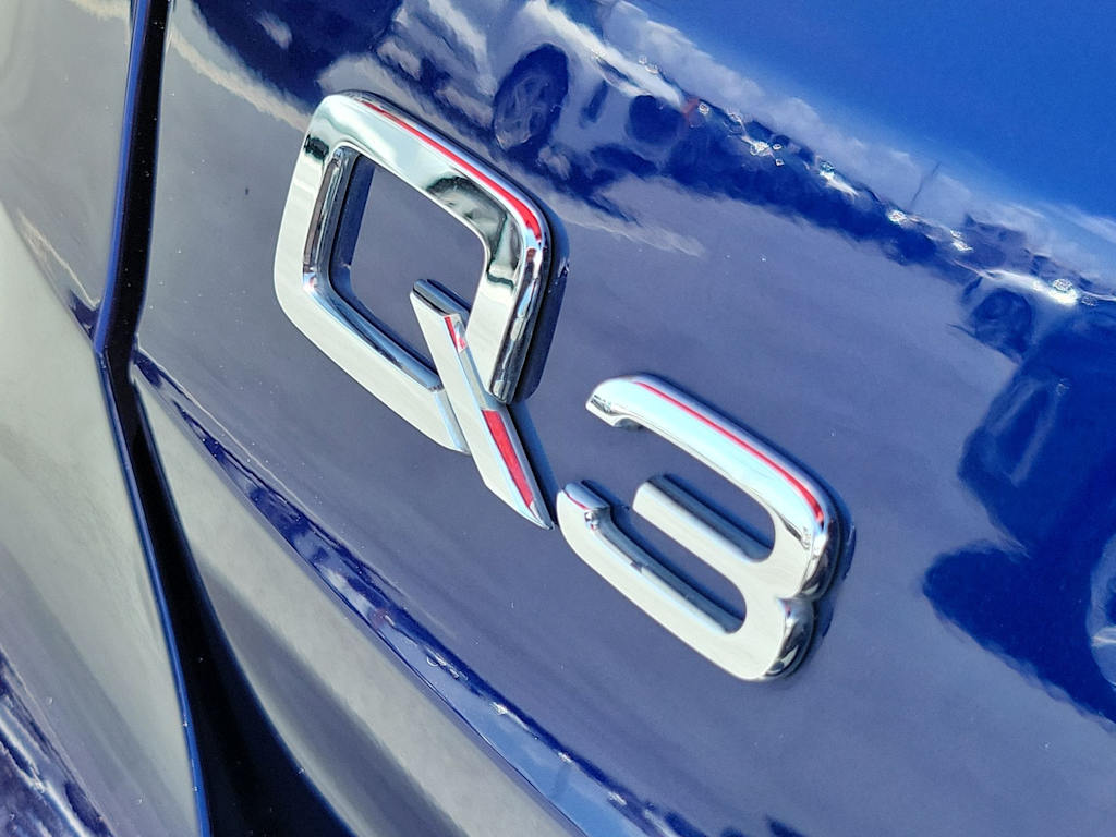 Thumbnail: 2024 Audi Q3 - 7