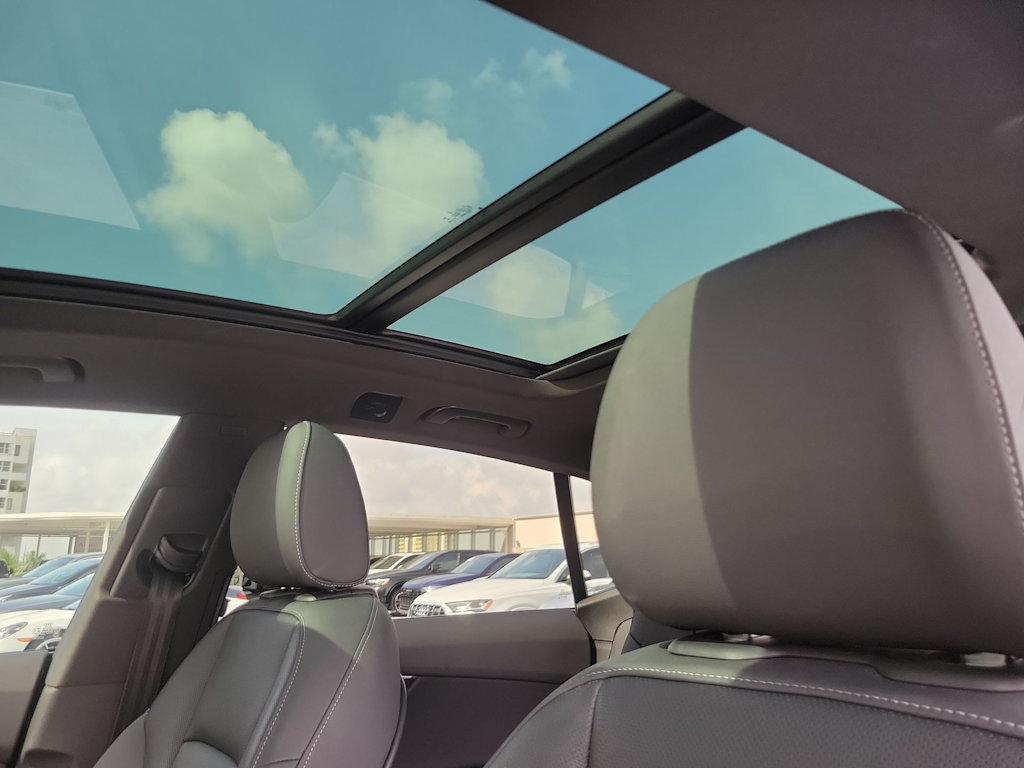 Thumbnail: 2021 Audi Q8 - 26
