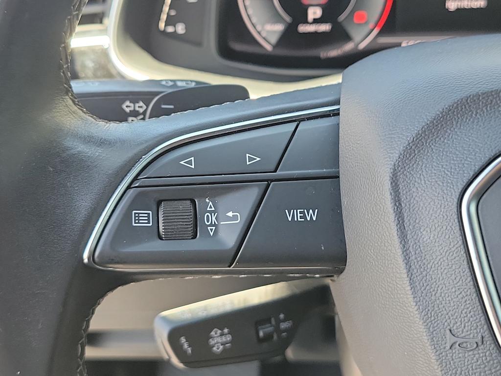 Thumbnail: 2021 Audi Q8 - 28