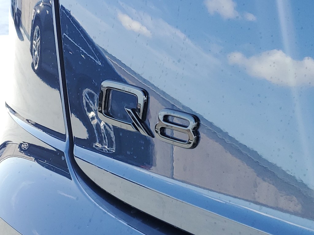 Thumbnail: 2023 Audi Q8 - 7