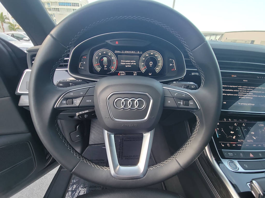 Thumbnail: 2023 Audi Q8 - 14
