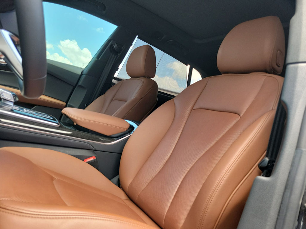Thumbnail: 2023 Audi Q8 - 10