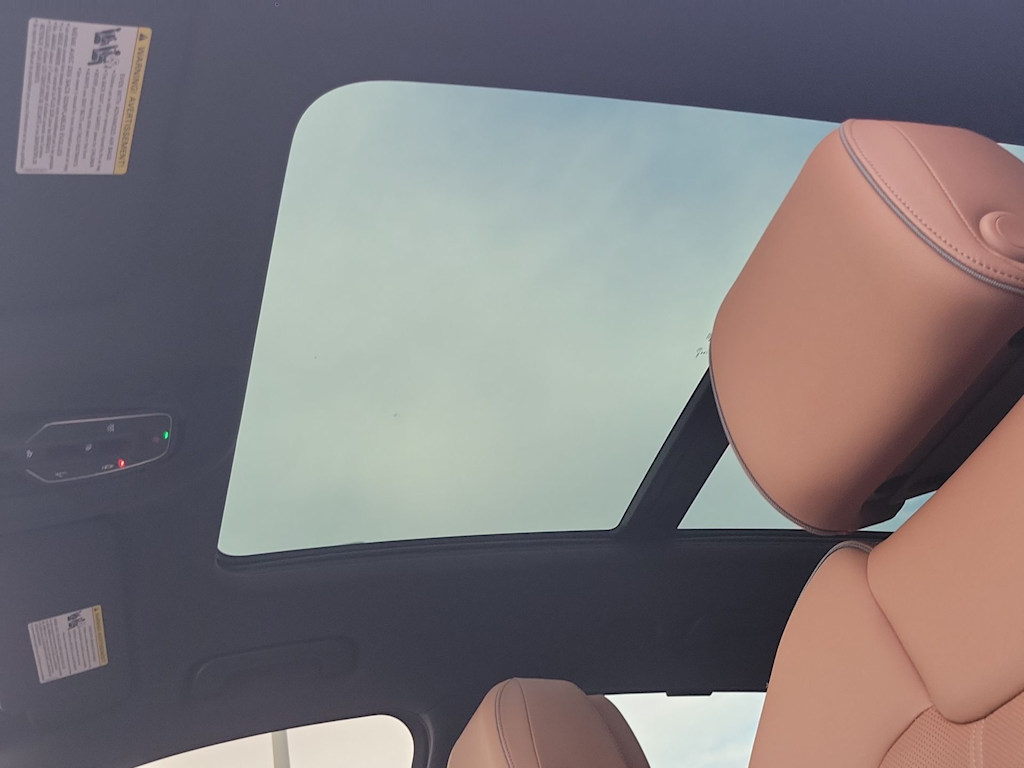 Thumbnail: 2023 Audi Q5 - 25