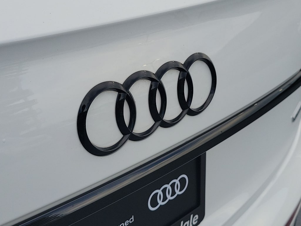 Thumbnail: 2023 Audi Q5 - 7