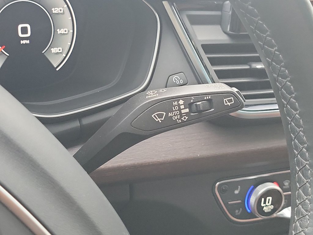 Thumbnail: 2023 Audi Q5 - 16