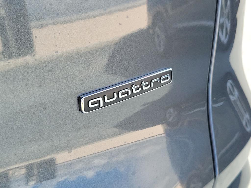 Thumbnail: 2025 Audi Q5 - 20