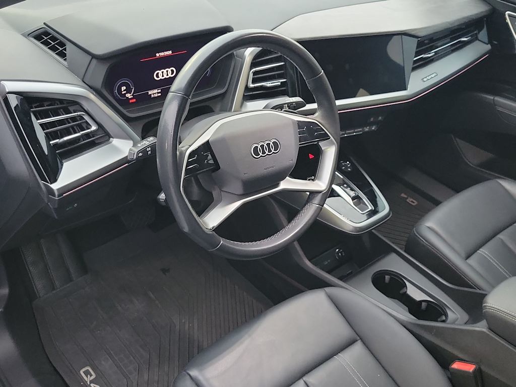 Thumbnail: 2023 Audi Q4 e-tron - 2