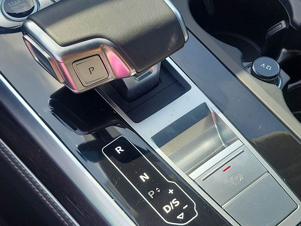 Thumbnail: 2026 Audi Q7 - 15