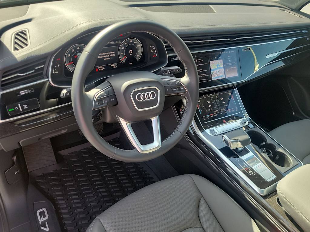 Thumbnail: 2026 Audi Q7 - 2