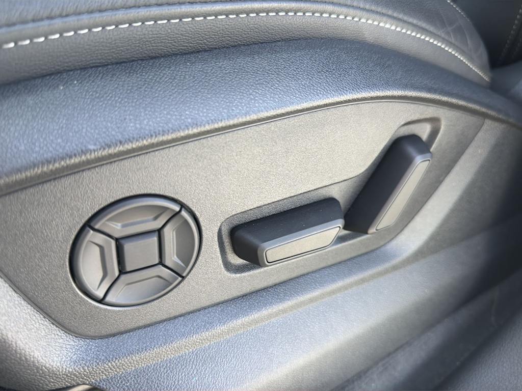 Thumbnail: 2025 Audi Q7 - 22