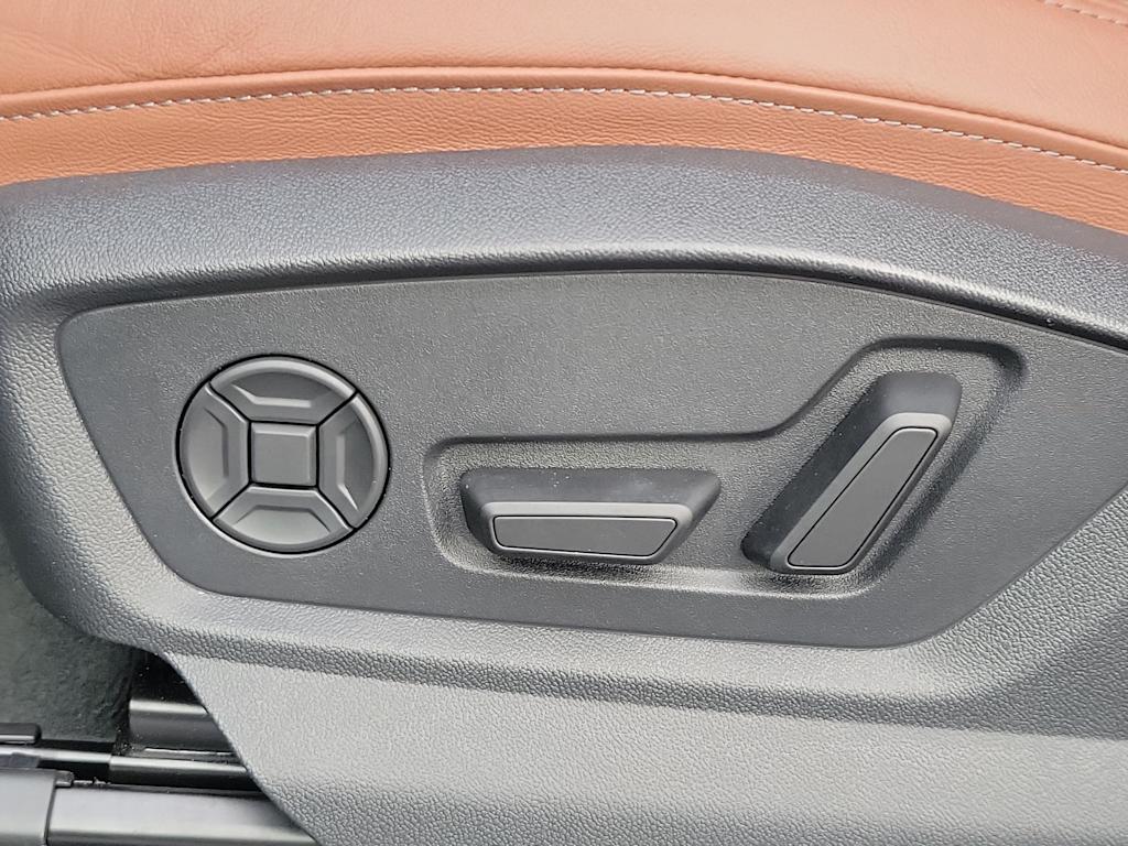 Thumbnail: 2026 Audi Q7 - 24
