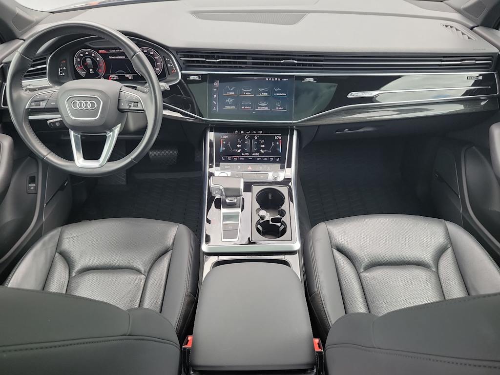 Thumbnail: 2020 Audi Q7 - 10