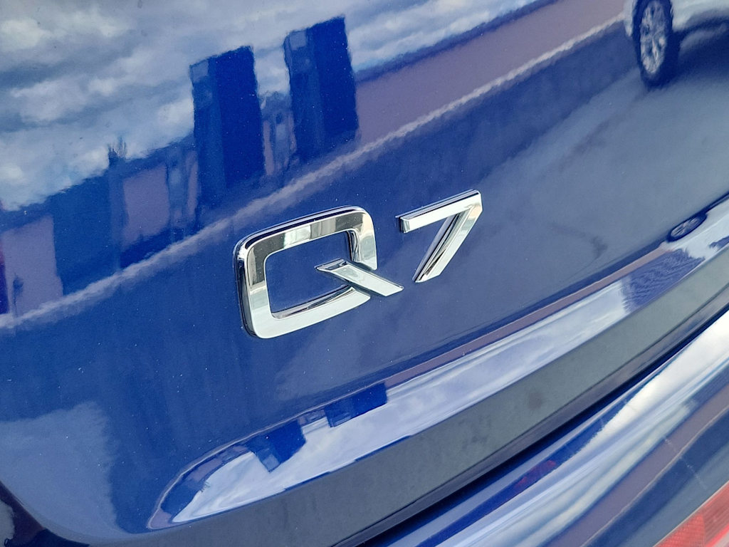 Thumbnail: 2020 Audi Q7 - 7