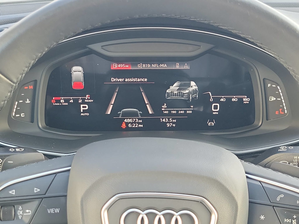 Thumbnail: 2023 Audi Q7 - 10