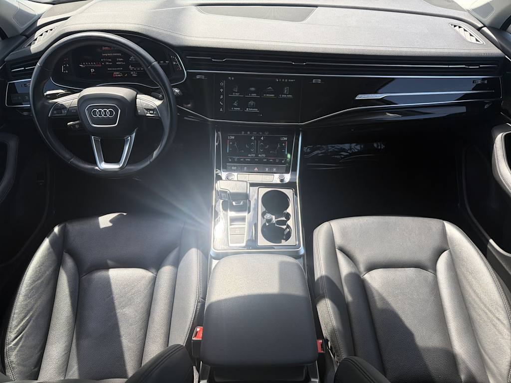 Thumbnail: 2023 Audi Q7 - 9