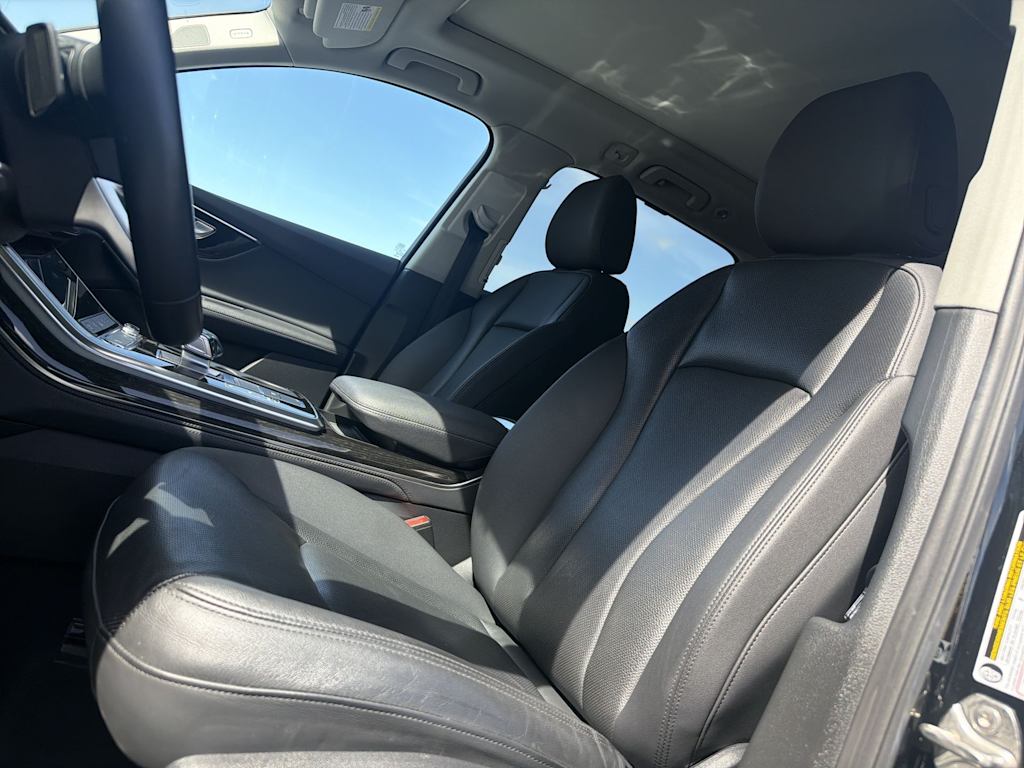 Thumbnail: 2023 Audi Q7 - 10