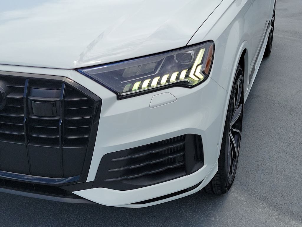 Thumbnail: 2023 Audi Q7 - 22