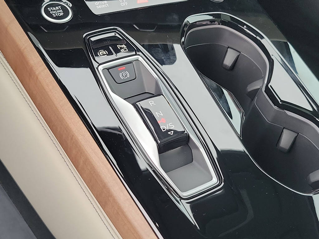 Thumbnail: 2025 Audi A5 - 15