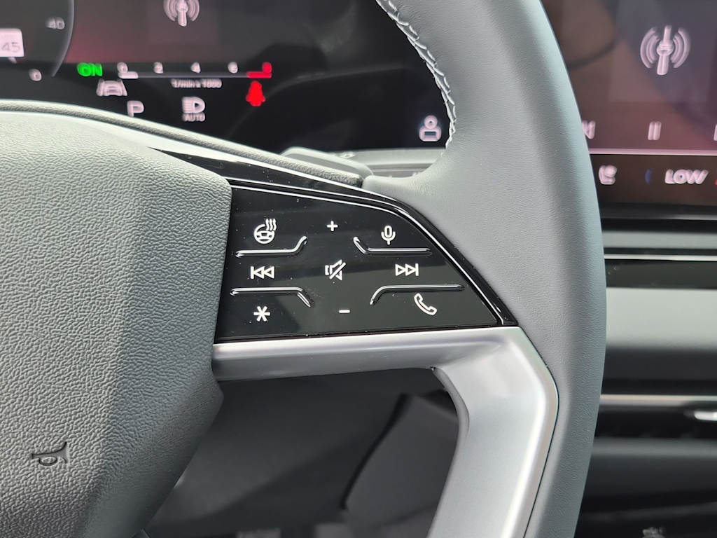 Thumbnail: 2025 Audi A5 - 25