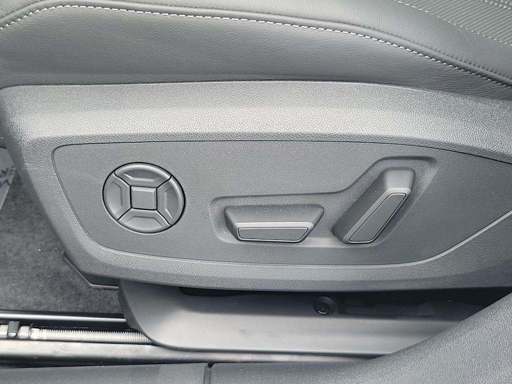 Thumbnail: 2025 Audi A5 - 22